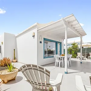 Caserones 04 , Puerto del Carmen (Lanzarote) España